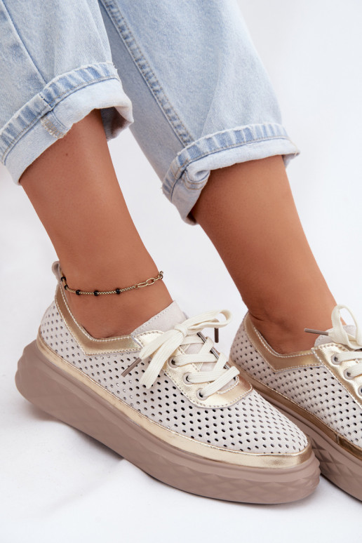 Chaussures pour femmes en daim synthétique avec plateforme et éléments découpés couleur sable Lessa