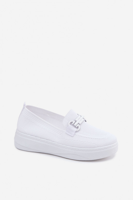  chaussures Féminin avec une plateforme avec des ornements couleur blanche Freshy