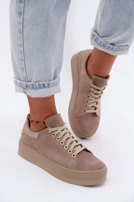 Peau en daim Chaussures modèle baskets Féminin avec une plateforme Zazoo N408S7 beige