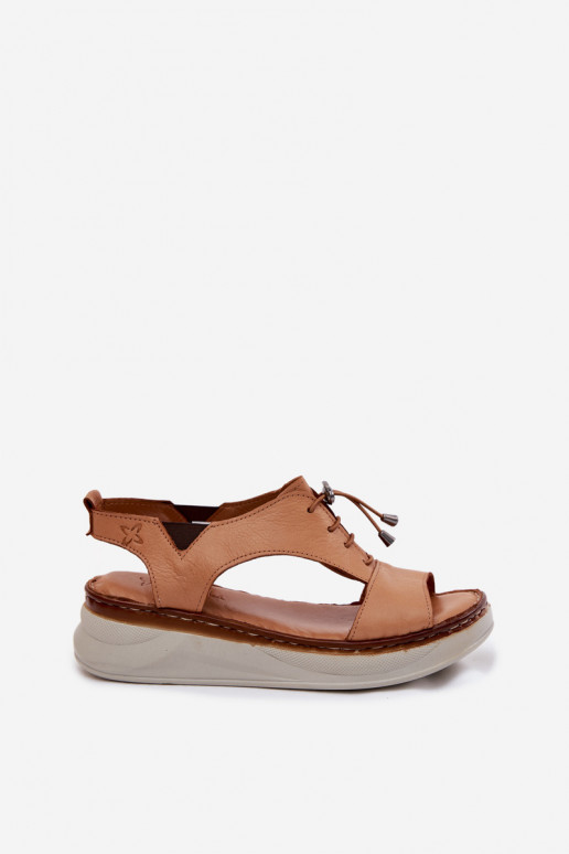 Sandales pour femmes Féminin avec une plateforme Il fautciejka I7646-29 marron