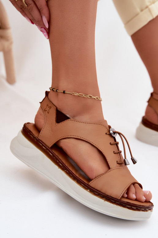 Sandales pour femmes Féminin avec une plateforme Il fautciejka I7646-29 marron