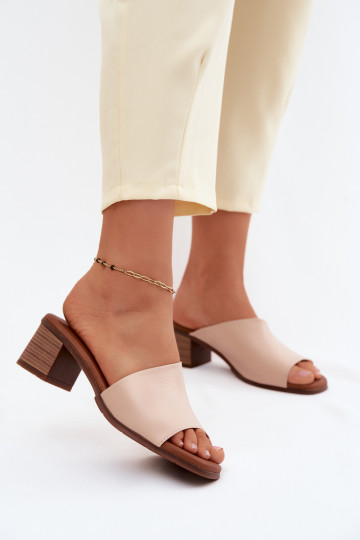 Chaussons en cuir avec talons couleur sable Tai turiciejka E7395-04