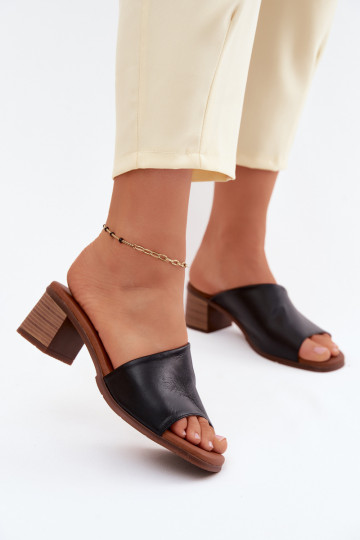 Chaussons en cuir noir pour femmes avec talon 2