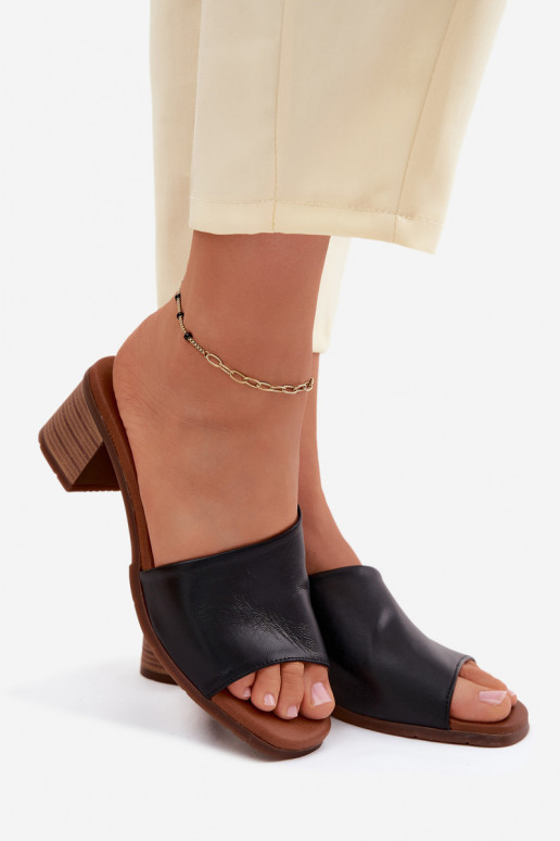 Chaussons en cuir noir pour femmes avec talon