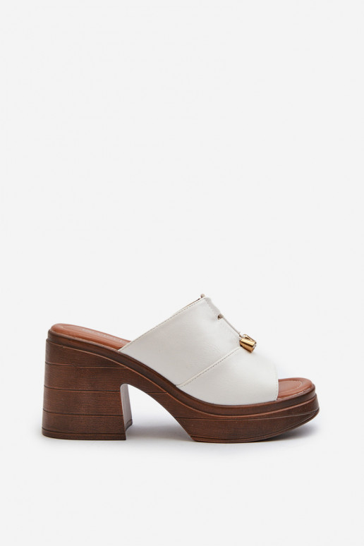Chaussons en cuir synthétique pour femmes à plateforme de couleur blanche Dafira