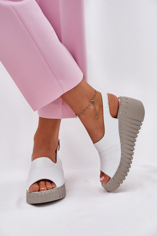 Sandales pour femmesActivéturalnej Skóry avec une plateforme Artiker 54C0786 couleur blanche