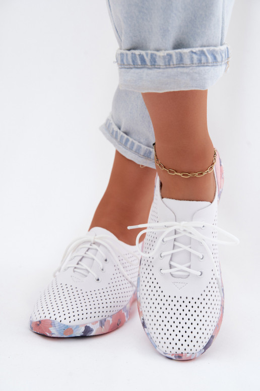 Peau chaussures Féminin avec des lacets avec une plateforme Artiker 58C0587 Blanc-couleur rose