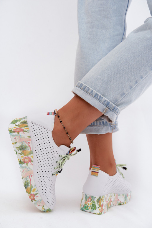 Chaussures en cuir à plateforme de couleur blanche Artiker 58C0598