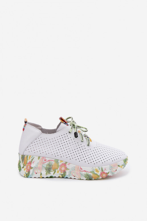 Peau chaussures avec une plateforme Artiker 58C0598 couleur blanche