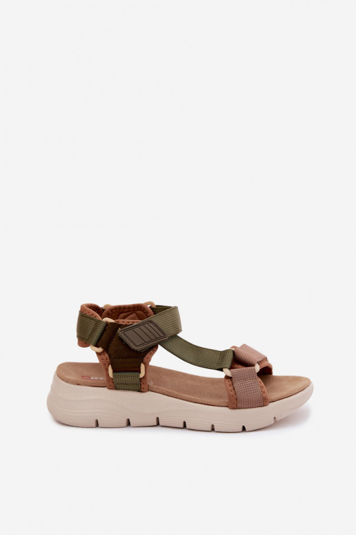 Style sportif Sandales pour femmes Artiker 58C1232 couleur verte