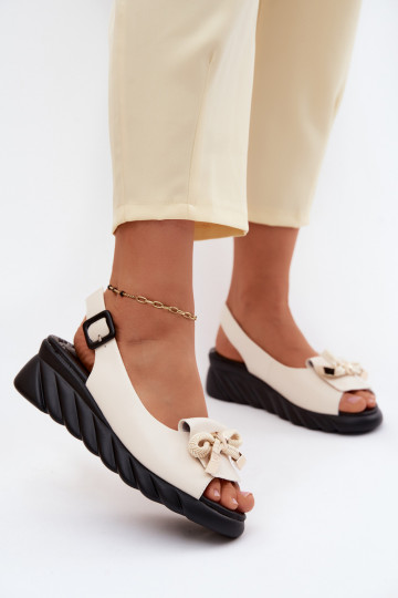 Sandales femmes beiges avec plateforme et ornements Artiker 58C0054 2