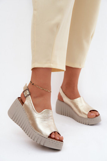 Sandales pour femmesActivéturalnej Skóry avec une plateforme Artiker 58C3368 couleur dorée 2