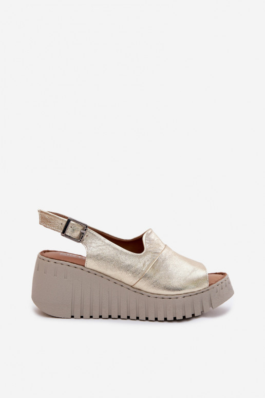 Sandales pour femmesActivéturalnej Skóry avec une plateforme Artiker 58C3368 couleur dorée