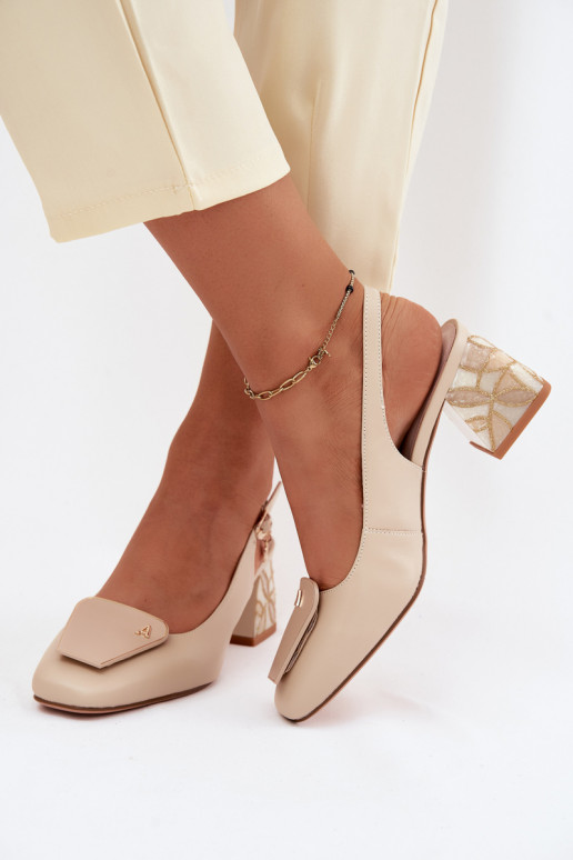 Peau Chaussures avec des talons avec des ornements Artiker 58C0672 beige