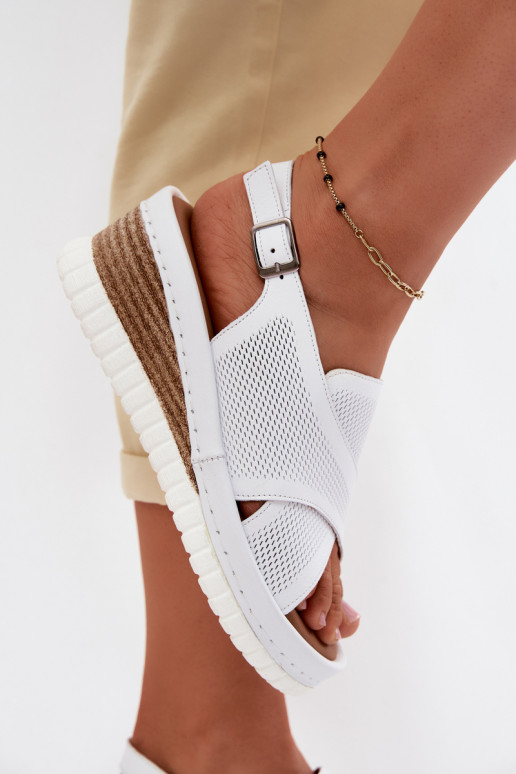 Sandales pour femmes avec une plateforme Cuir naturel Artiker 58C3145 couleur blanche
