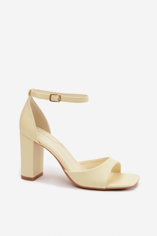 Sandales à talons hauts jaunes pour femmes en cuir verni Melvra