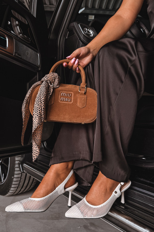 Sandales en cuir ivoire pour femmes avec talons fins Tai turiciejka K7507-22