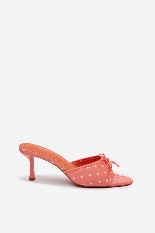 Chaussons pour femmes avec des nœuds et des pois sur un talon fin couleur orange par Shinea