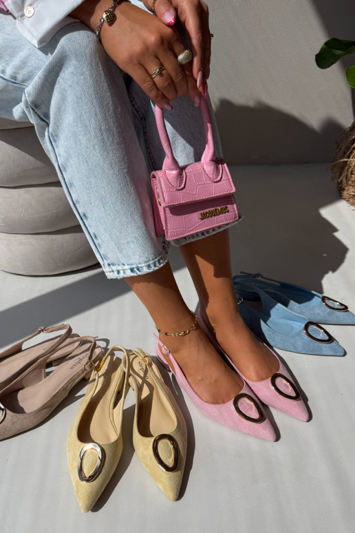Sandales pour femmes avec un talon large et des ornements de couleur bleue par Sparkle