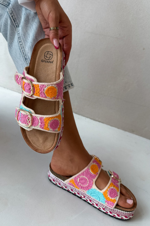 Chaussons crochetés Glimma avec plateforme et boucles couleur rose