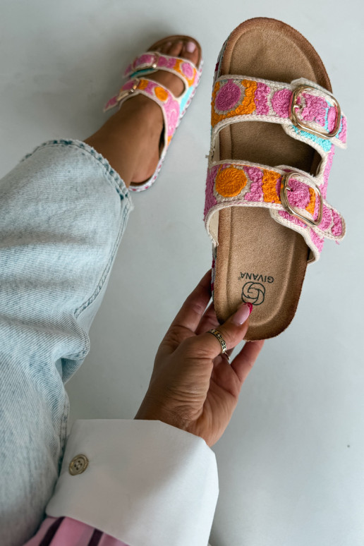Chaussons crochetés Glimma avec plateforme et boucles couleur rose