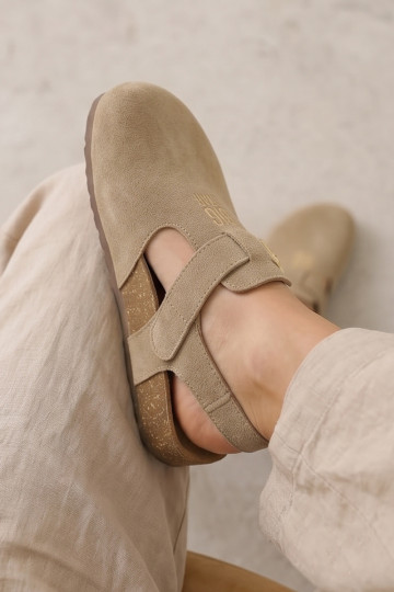 Sandales pour femmesActivéturalnego en daimu Big Star TT274542 beige 2