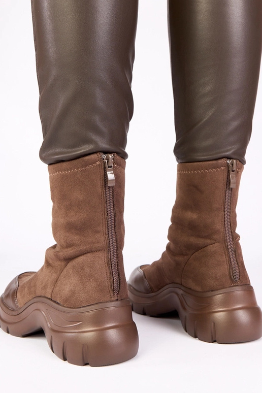 Bottines brunes en daim synthétique avec semelle épaisse Alana