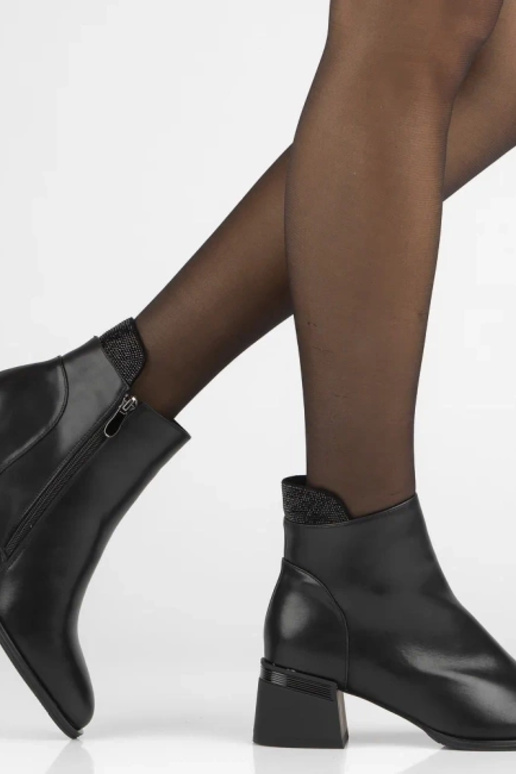 Bottines noires à talon en cuir naturel avec strass Jean