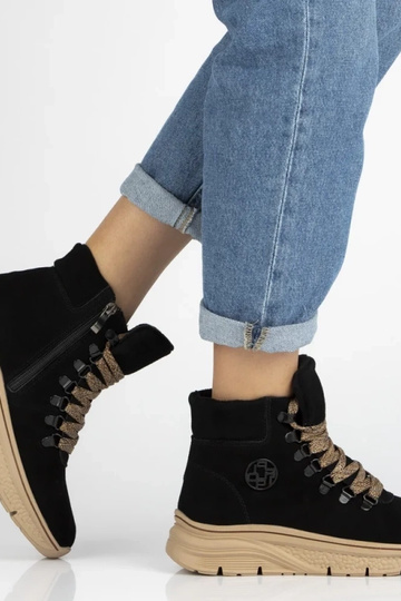 Bottines noires en daim naturel avec lacets décoratifs Grega 2