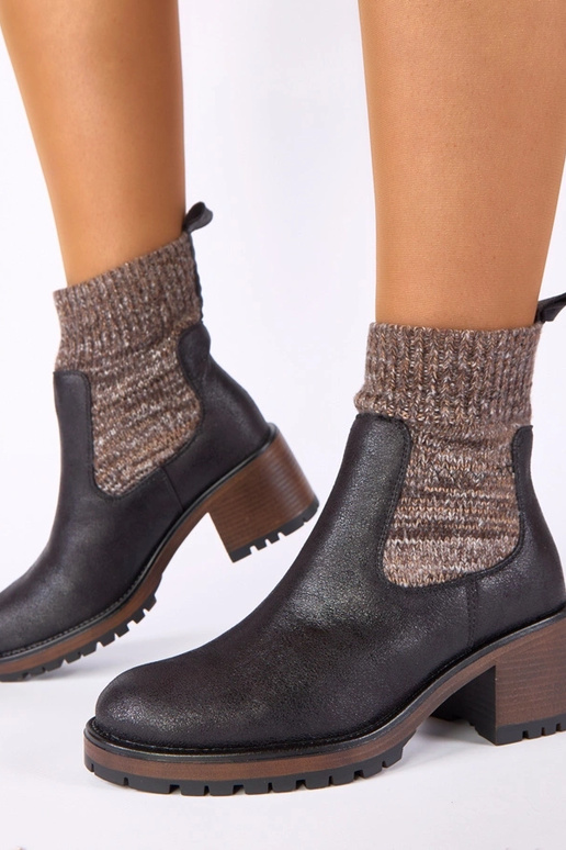 Bottines noires à talon bloc avec tige type chaussette Lisa