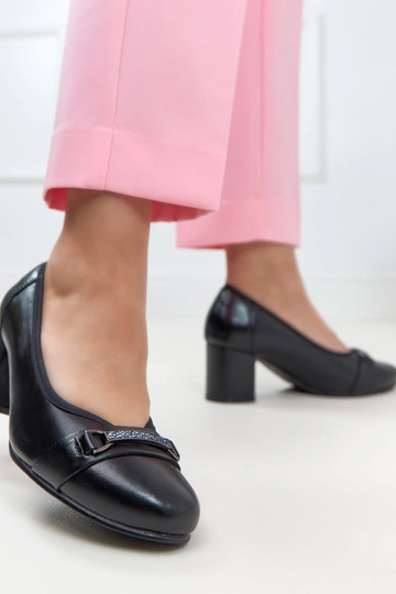 Escarpins en cuir noirs avec semelle profilée Cambell 2