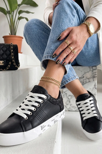 Sneakers noirs avec inserts décoratifs Layla
