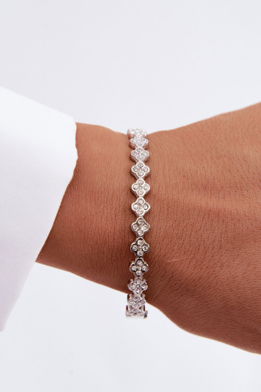 Bracelet argenté pour femme avec des pierres scintillantes