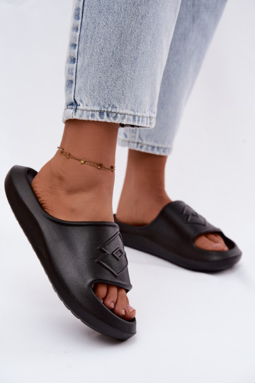 Chaussons légers pour femmes LOTTO SLAY 2400471U couleur noire 2