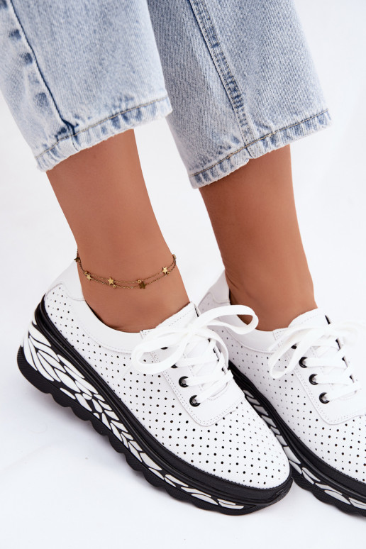 Chaussures blanches pour femmes avec éléments ajourés et plateforme Morra