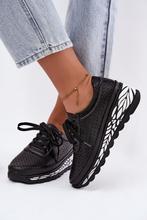 Chaussures noires pour femmes avec éléments ajourés et plateforme Morra