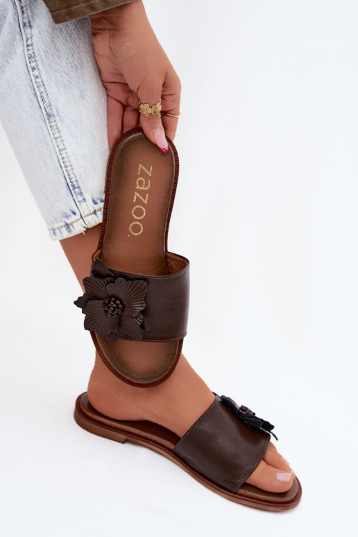 Chaussons en cuir pour femmes avec ornements Zazoo 40477 couleur chocolat