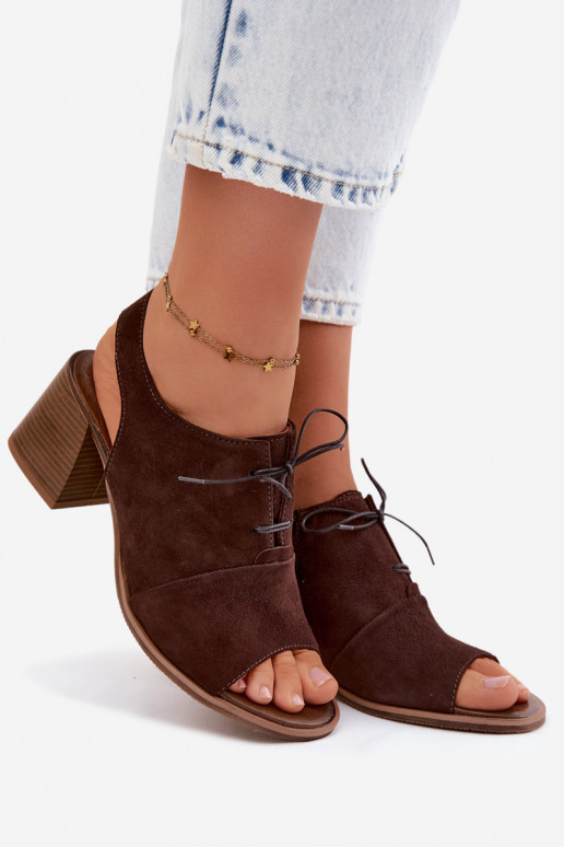 Escarpins en cuir élégants avec des détails stylés Zazoo 40523 couleur chocolat