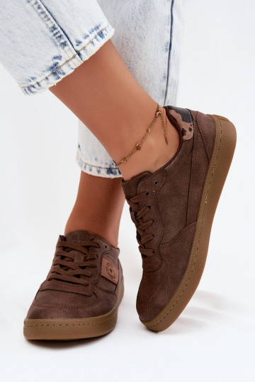 Baskets brillantes pour femmes Big Star UU274017 en couleur marron