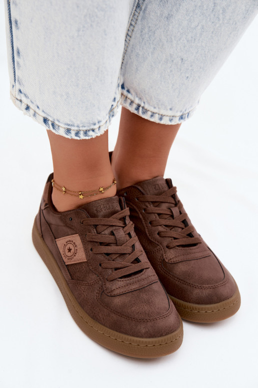Baskets brillantes pour femmes Big Star UU274017 en couleur marron