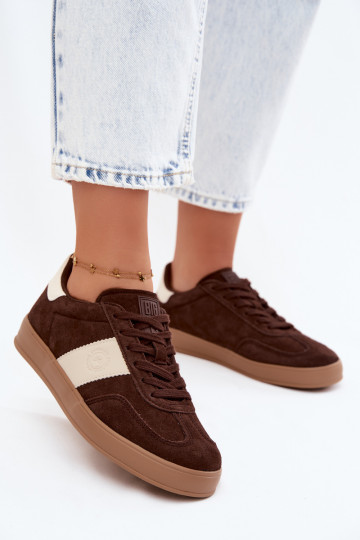 Baskets pour femmes en daim synthétique Big Star UU274008 en couleur chocolat