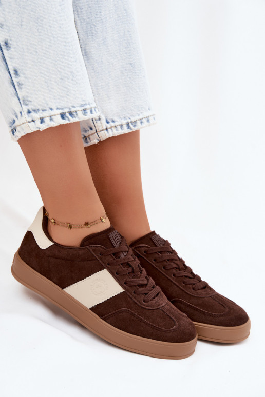 Baskets pour femmes en daim synthétique Big Star UU274008 en couleur chocolat