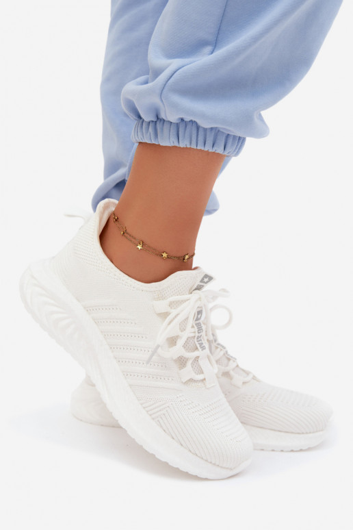Chaussures de sport à enfiler pour femmes Big Star UU274056 en couleur blanche