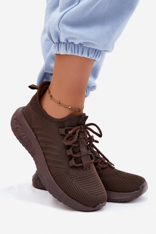 Chaussures de sport à enfiler pour femmes Big Star UU274055 en couleur chocolat