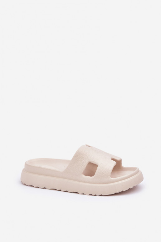 Chaussons ivoire légers avec découpes Neladith
