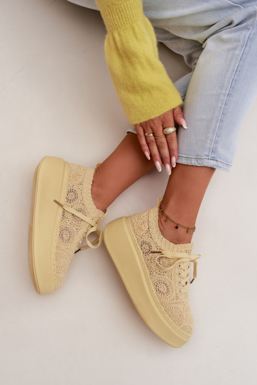 Chaussures décontractées jaunes avec plateforme et motifs en dentelle Evalora