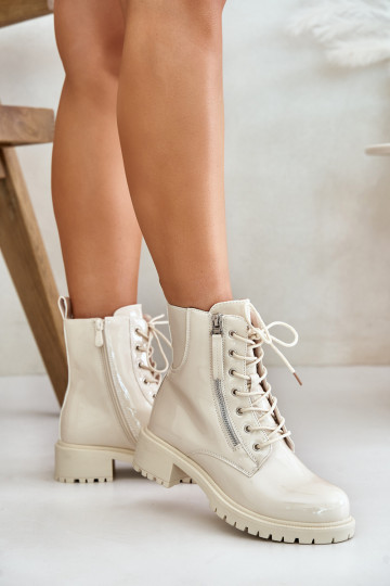 Bottines de travail couleur sable avec effet verni Ravanthia 2