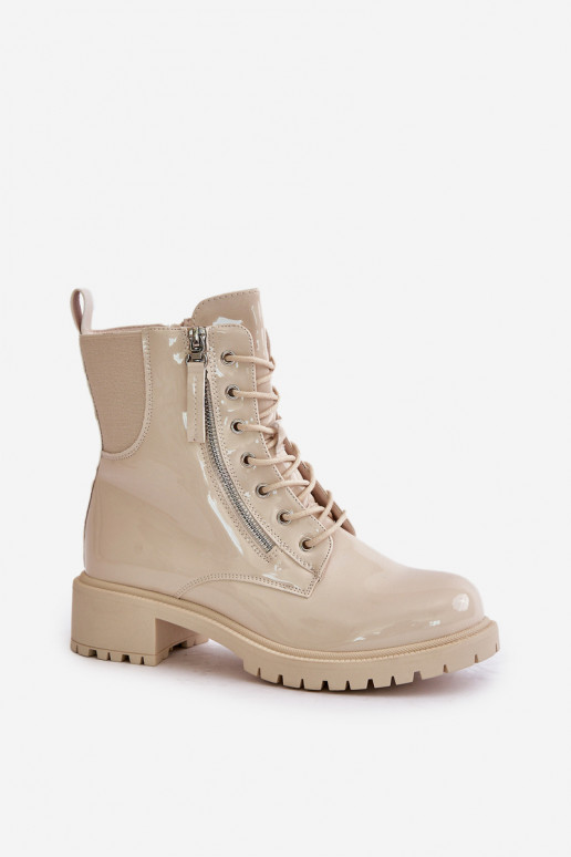 Bottines de travail couleur sable avec effet verni Ravanthia