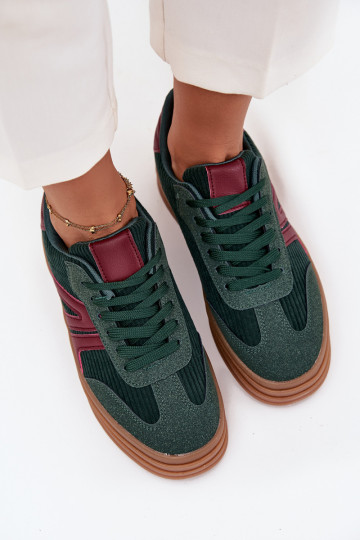 Chaussures de sport en velours vertes avec plateforme Skye