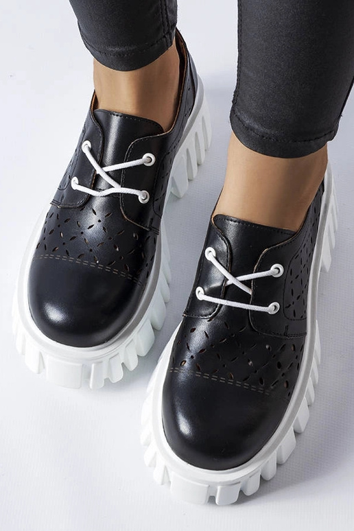 Mocassins chunky perforés noirs Camus